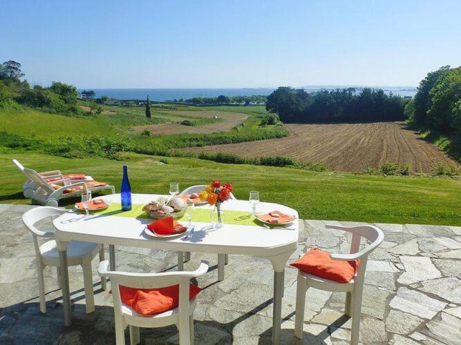 Breton Granite Stone House With Fantastic Sea Views Villa Saint-Pol-de-Léon Kültér fotó